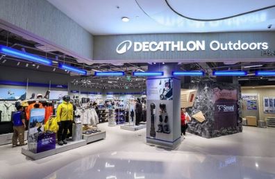 ѩɽ�µ���Ȼ��Լ���Ͽ�ٯ�����׼һ���������سɶ�����ʿ