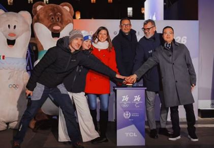 TCL������������������ԸΪ������ȫ����Ļ