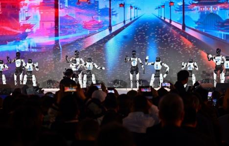 �����֮�衱�˻��������������Ͼ���̨��60̨�����˽�������