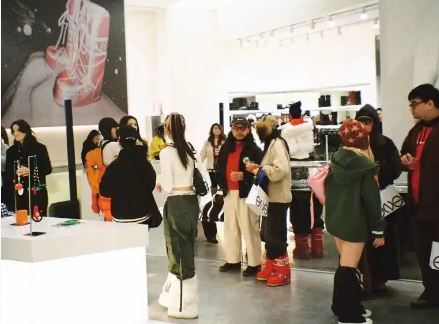 ENG X MOONBOOT��ʱ�ռ䡸̤ѩ�����������붬