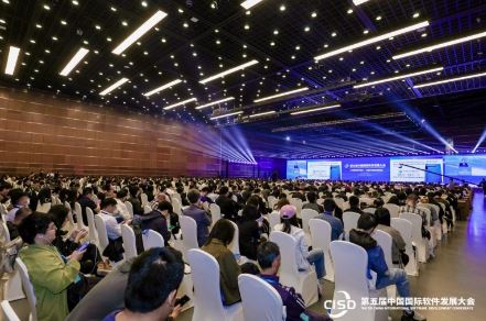 AI �����������������ſƼ�Я�ػ�IOP�����й�����������չ���